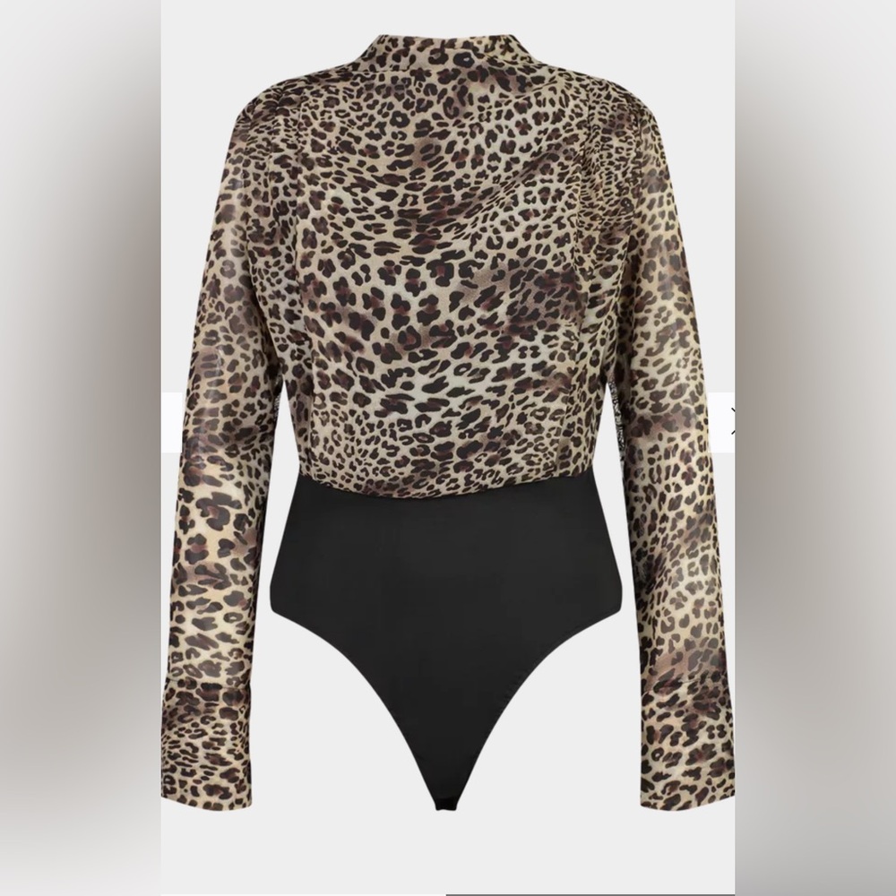 Boohoo NWT Leopard Chiffon Gathered Shoulder Pad Bodysuit